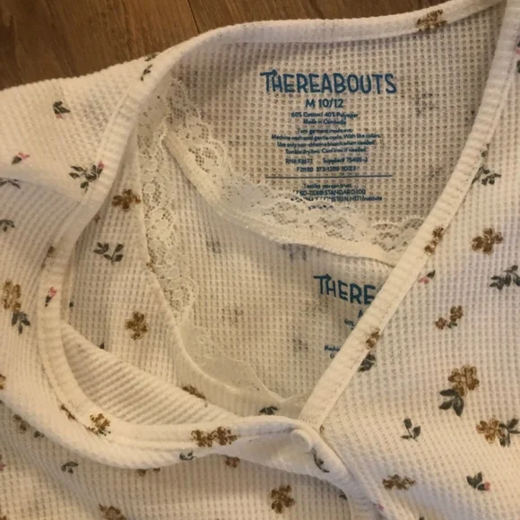 Long sleeve waffle knit floral top - Picture 3 of 4